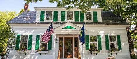 Entrée de l’hébergement