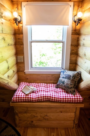 Double Room, 1 King Bed