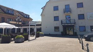 Uklassifisert bilde, 2 av 42, knapp