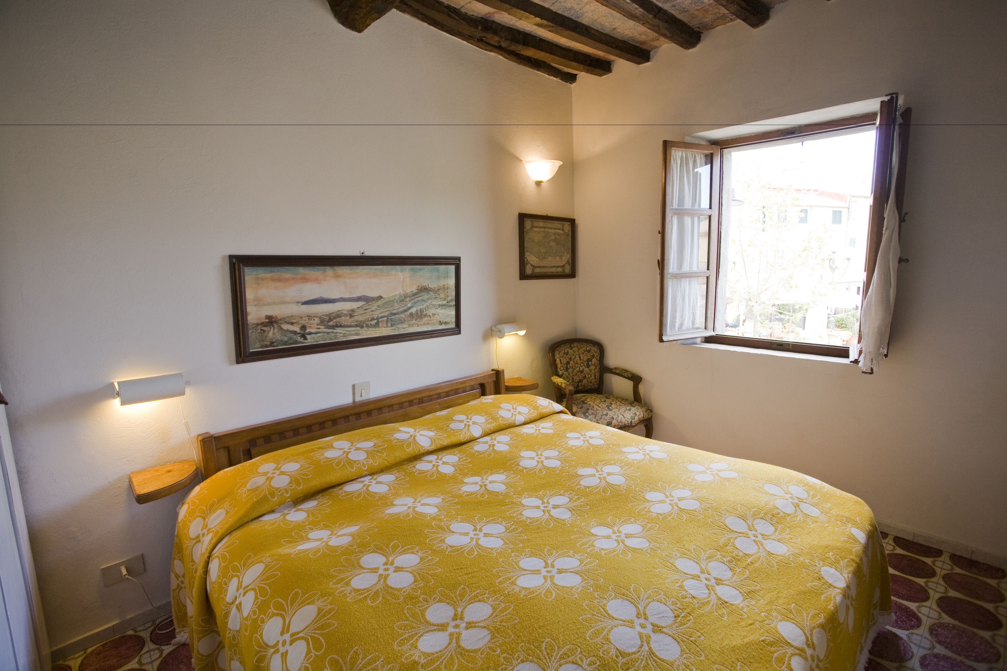 Apartment, 2 Bedrooms | 2 bedrooms, cribs (surcharge), WiFi (free)