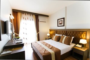 In-room safe, desk, free cots/infant beds, free WiFi