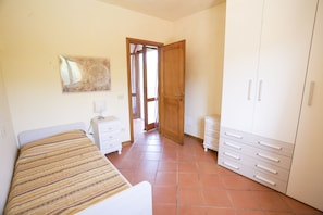 Apartment, 2 Bedrooms | 2 bedrooms, free WiFi