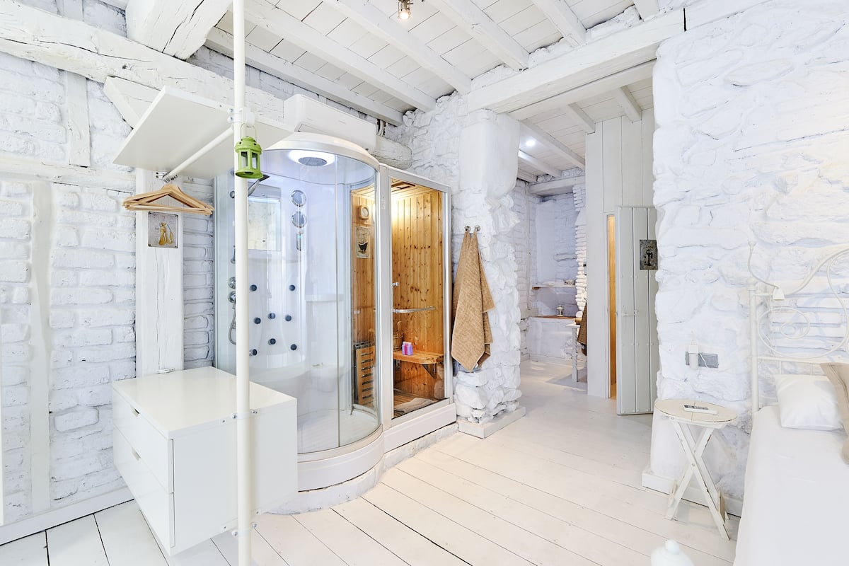 1 chambre, couette en duvet d'oie, minibar, décoration personnalisée