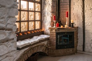 Fireplace - La Posada de los Sentidos (Jarandilla de la Vera)