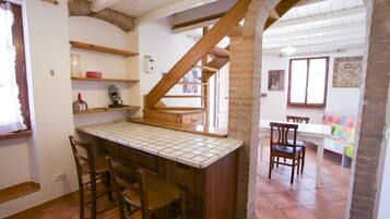 Vila, 2 quartos | Área de estar | TV de tela plana