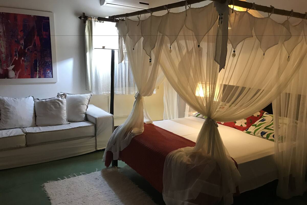 Superior Suite, Garden View | Premium bedding, pillow-top beds, minibar, individually decorated