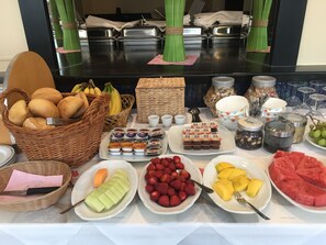 Petit déjeuner continental compris tous les jours