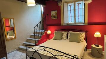 Room | In-room safe, desk, iron/ironing board, free cots/infant beds