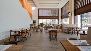 Dining - Miyana VIP Luxury Suite by  LiveMexicoCity (Mexico City)