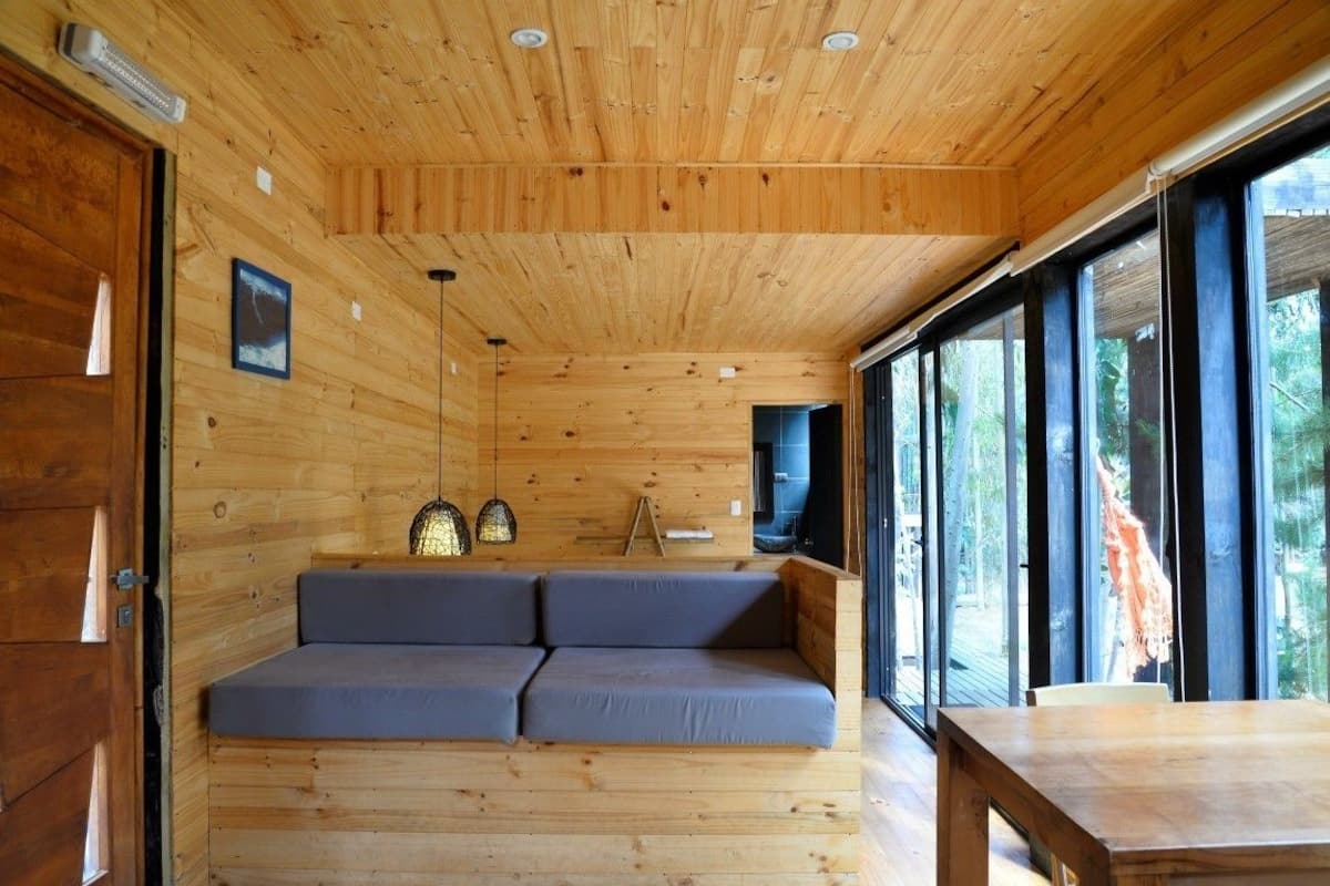 Ropa de cama de alta calidad, minibar y ropa de cama 