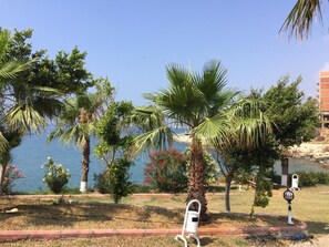 Deluxe Bungalow, 1 Double Bed, Beach View | Interior detail - Grand Ada Family Hotel (Erdemli)