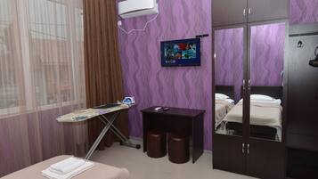 Twin Room, Mountain View
