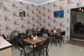 酒吧（店内）