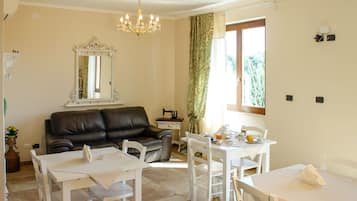 Colazione a base di specialità locali inclusa, servita tutte le mattine