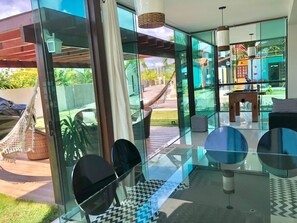 Gambar tidak terklasifikasi, 5 dari 26, tombol