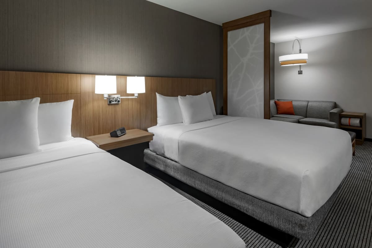 Schreibtisch, laptopgeeigneter Arbeitsplatz, VerdunkelungsvorhƤnge