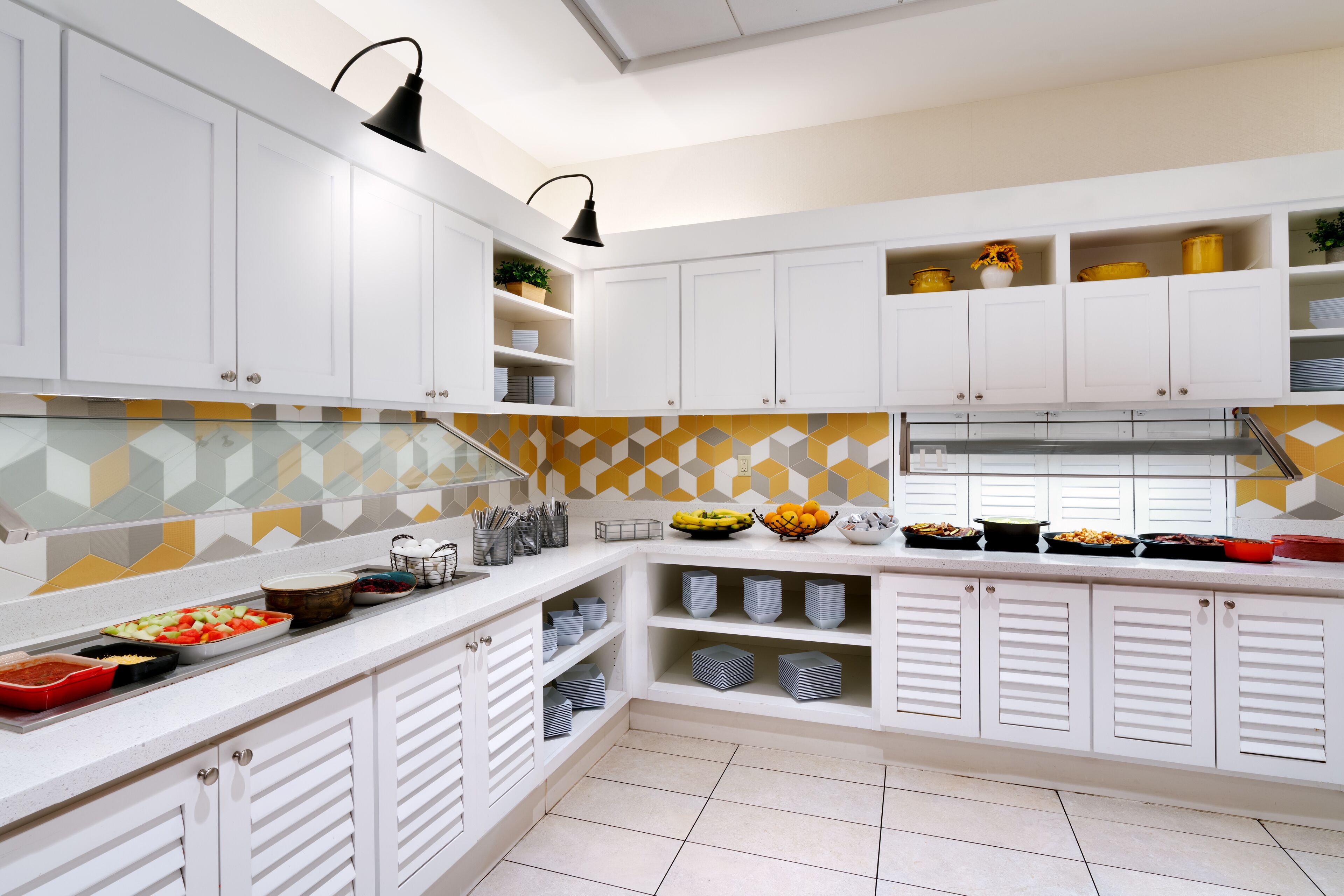 daily buffet breakfast (usd 8.00 per person)