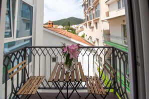 Habitació doble Deluxe, 1 llit de matrimoni gran, balcó | Balcó