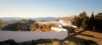 Excepcional casa en el centro del impresionante pueblo blanco de Casares.
