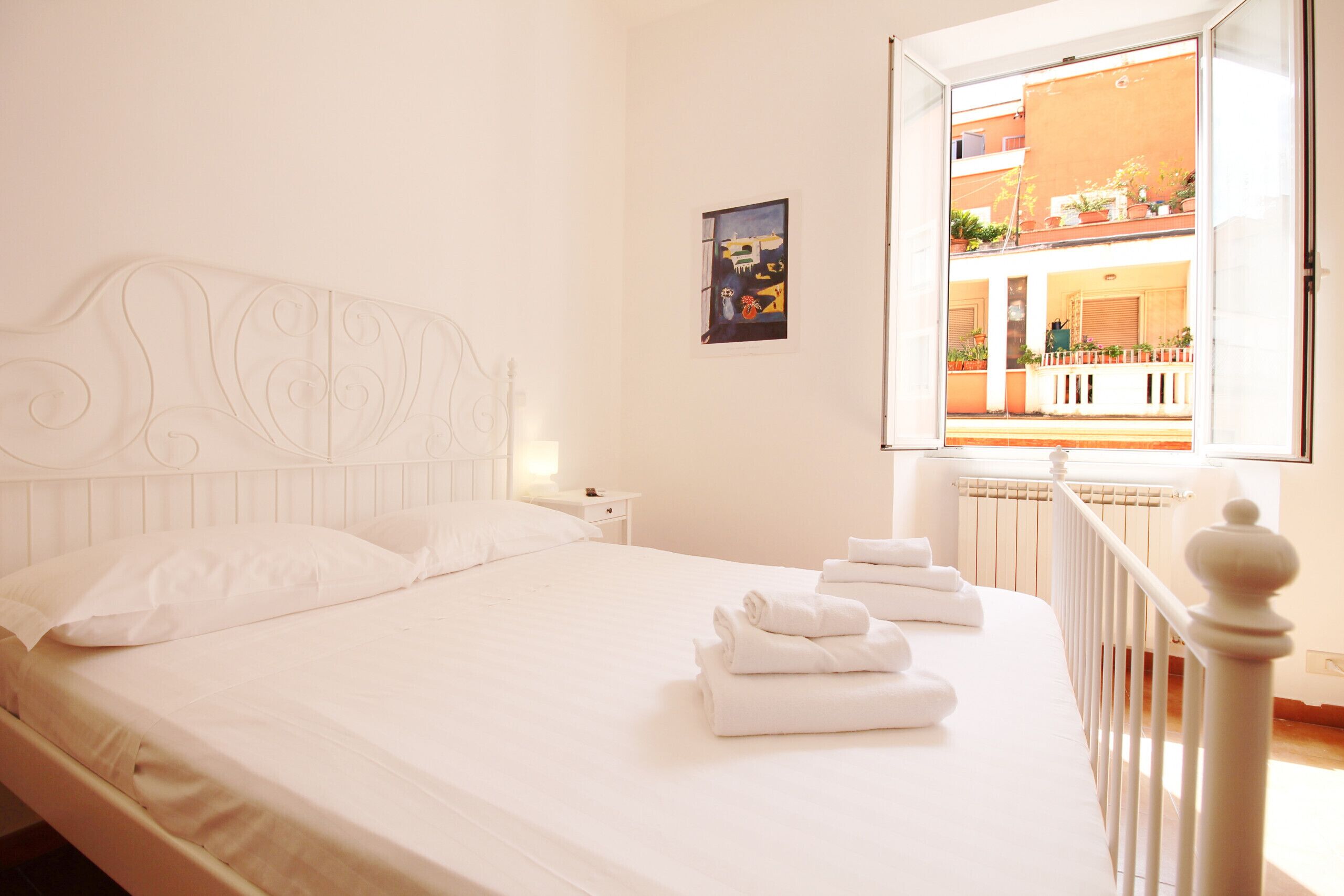 3 soverom, strykejern/-brett, wi-fi (inkludert) og sengetøy