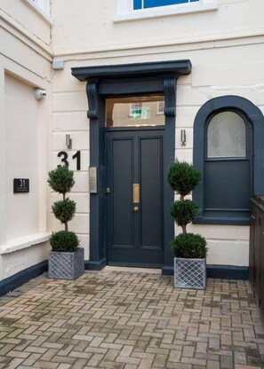 Property entrance - Suite 4 at 31 Meridian (Bristol)