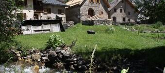 Le Monetier Les Bains: House / Villa - MONETIER LES BAINS