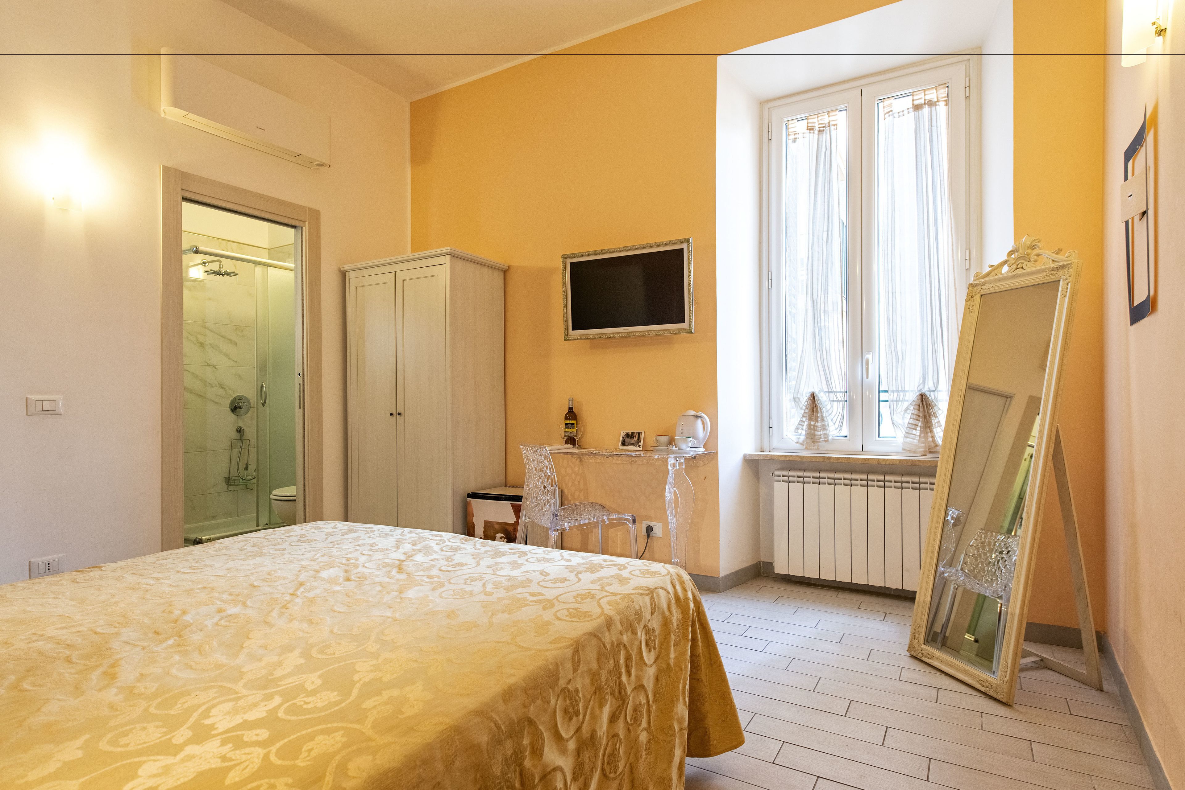 Quarto casal | 1 quarto, roupas de cama premium, frigobar, cofres nos quartos