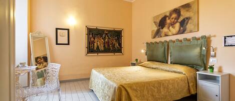 Double Room | 1 bedroom, premium bedding, minibar, in-room safe