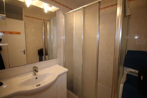 Dusche