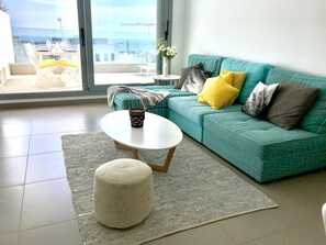 TV - 3 - Apartment near the port of Cabopino (Marbella)