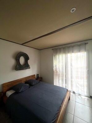 3 bedrooms, soundproofing, free WiFi