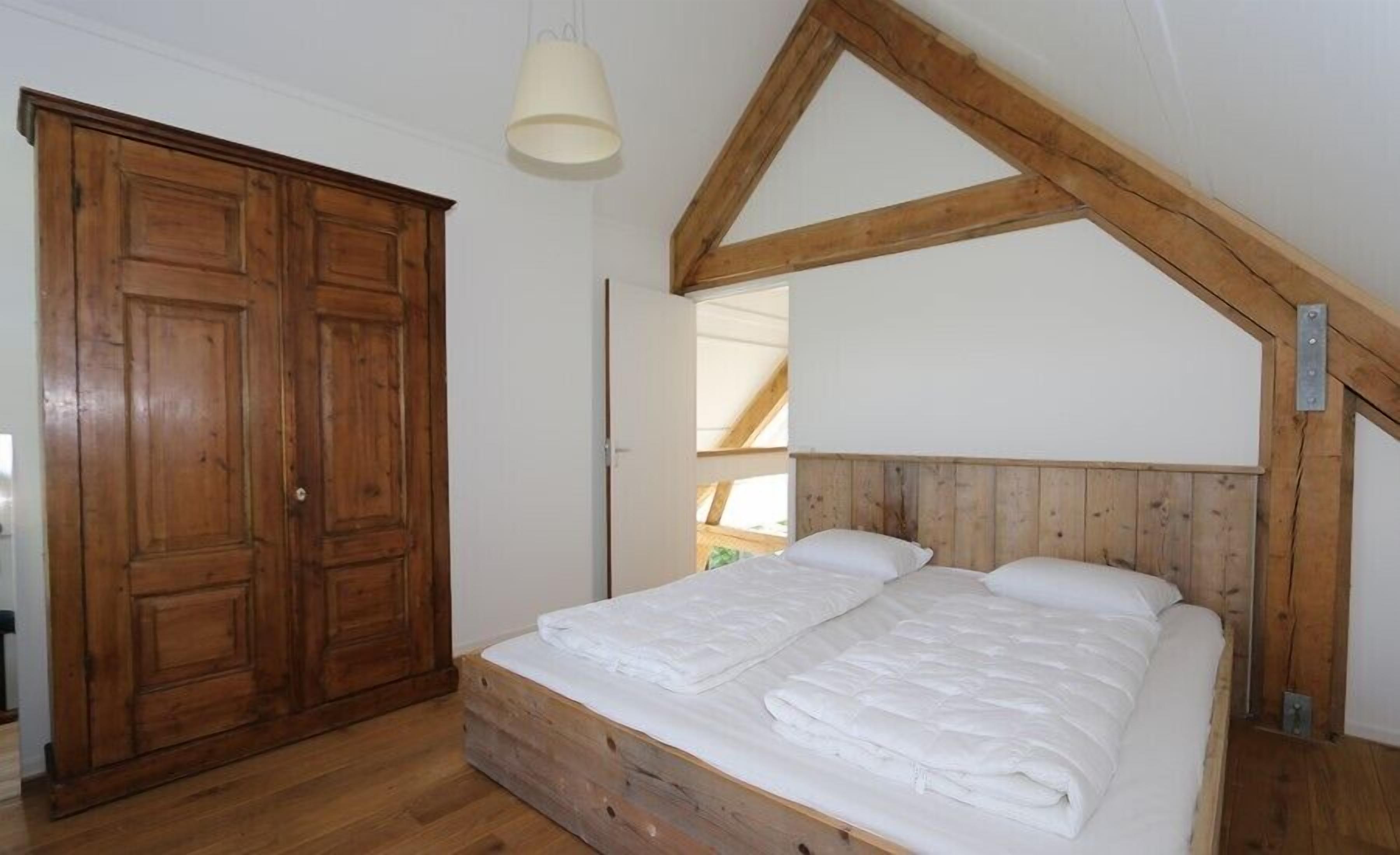 3 Schlafzimmer, Bügeleisen/Bügelbrett, Internetzugang, Bettwäsche