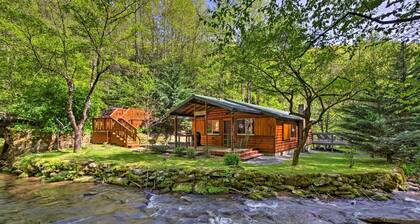 Fire Pit & Creekside Relaxation! Bryson City Cabin