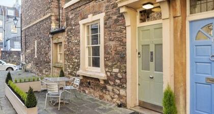 Carters Buildings Clifton Village