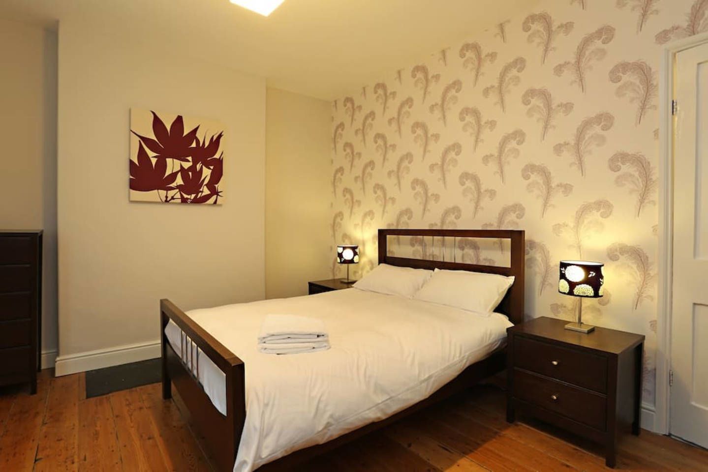 3 bedrooms, iron/ironing board, free WiFi