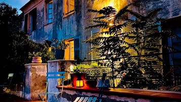 Terassi/patio
