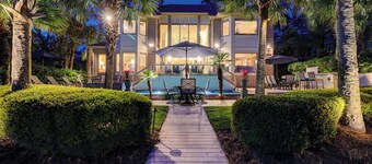 Oceanfront Six Bedroom Spacious Home w/ Private Pool - Located in Sea Pines!