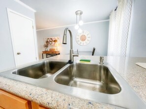 Interior - Upscale Townhouse Heart of SA's medical Center (San Antonio)