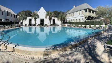 Indoor pool, outdoor pool