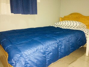 Double Room, 2 Single Beds