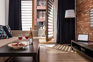 Superior-lejlighed - 1 soveværelse - balkon | Premium-sengetøj, pengeskab på værelset, lydisolering