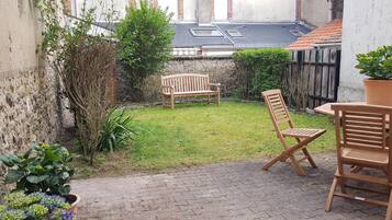 Apartment, 2 Bedrooms, Patio, Ground Floor | Terrace/patio