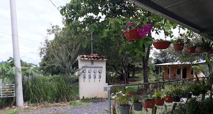 Hostal Brisas Calobreñas