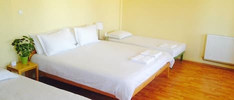 Lits bébé (en supplément), lits pliants/supplémentaires, Wi-Fi gratuit