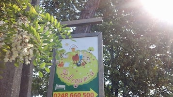 Fachada de la propiedad