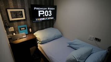 0B | Free WiFi, bed sheets