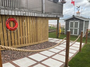 Property grounds - Scenic "Harbour View House" Beautiful Waterfront, Overlooking Charlottetown. (Stratford)