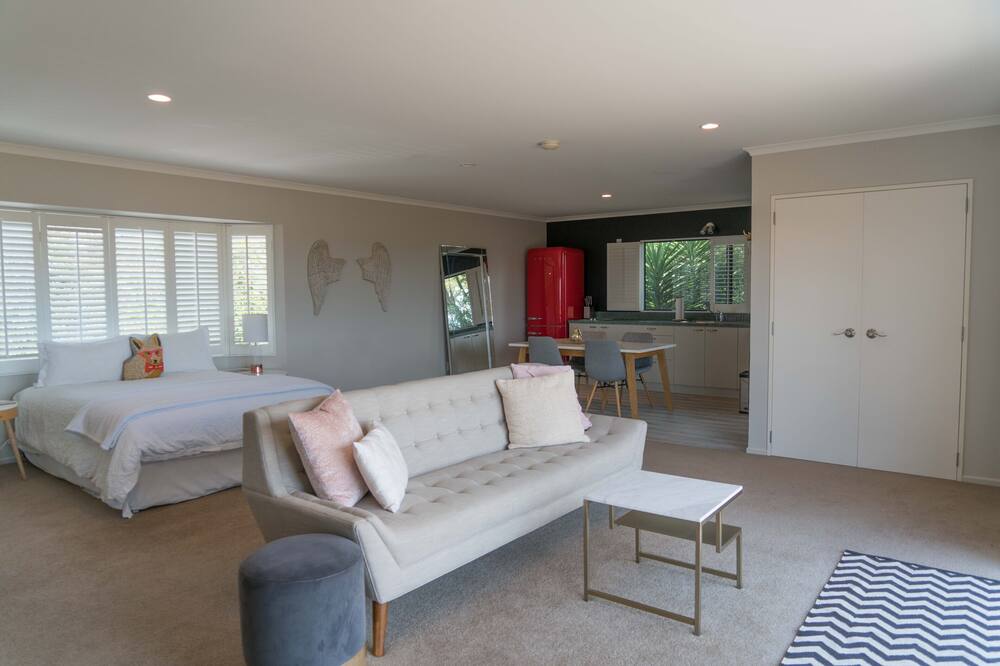 Serene escape just 5 minutes from Havelock North