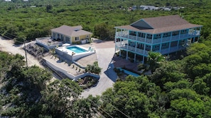 Exterior - Best View in Exuma, Close to Lovely Beach - Solar, Water Pressure system & pool (Exuma)