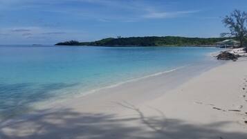 Sun-loungers, beach towels